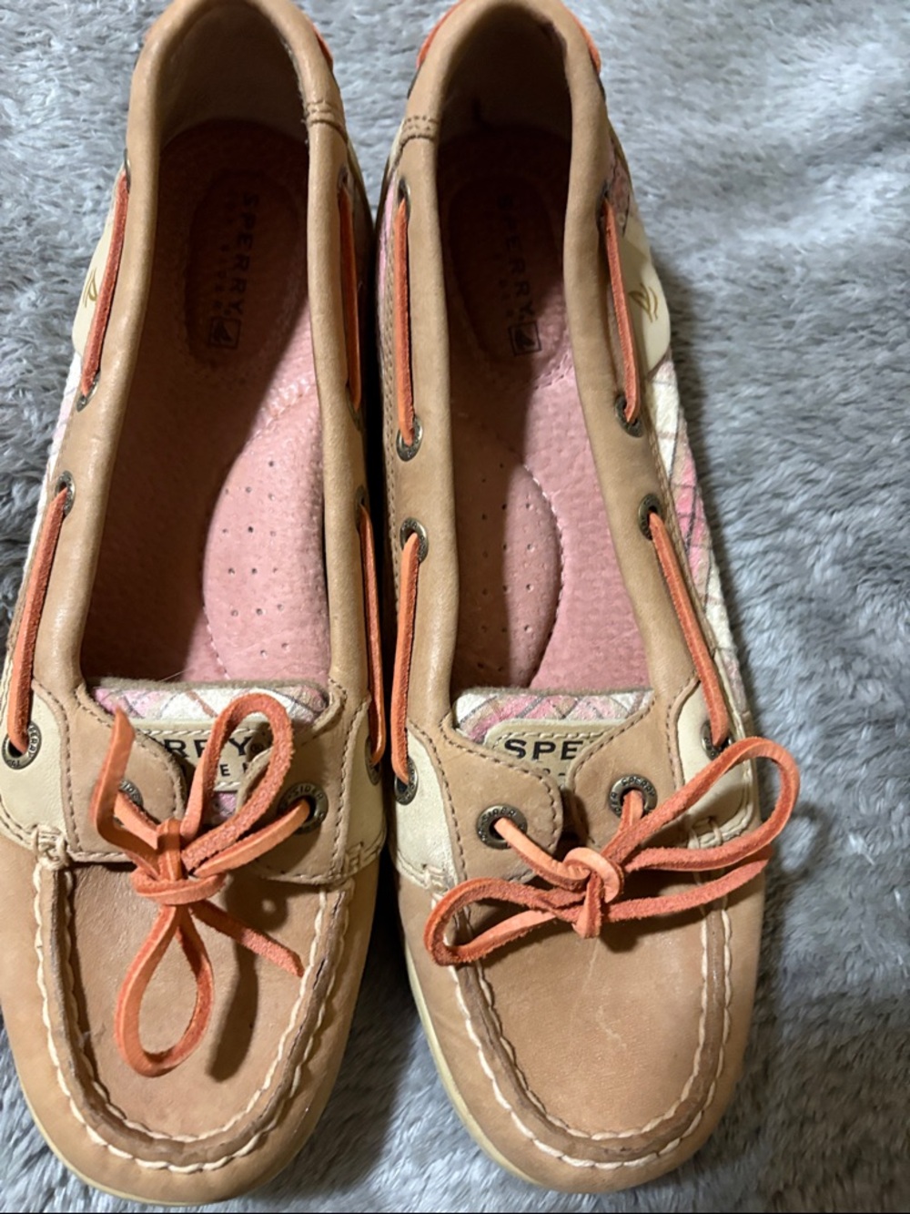Sperry Tan Leather Boat Shoes with Coral Laces